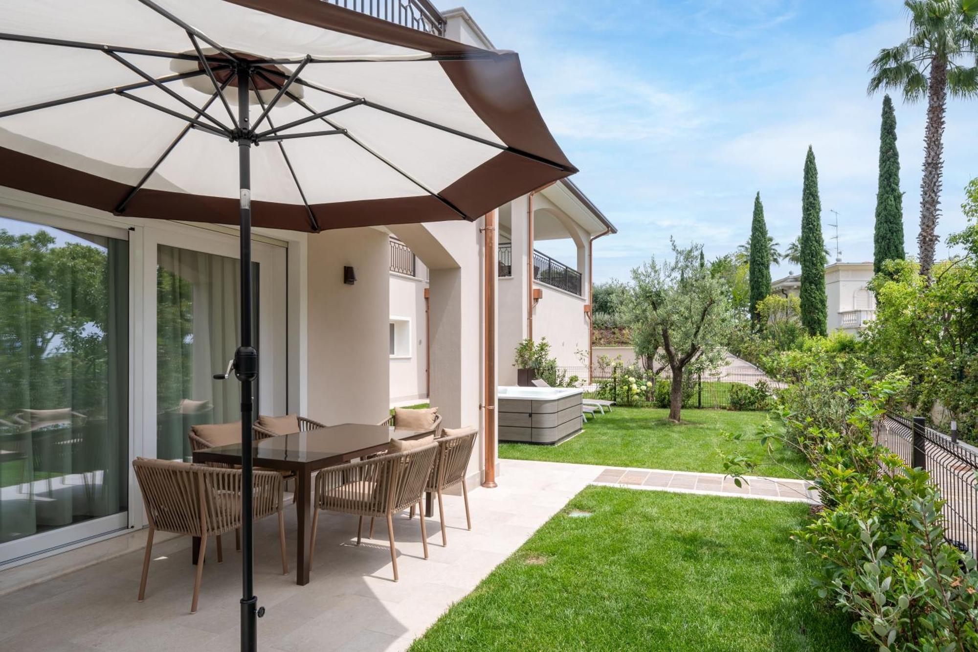 Villa Silvia Apartments Сан Феличе дел Бенако Екстериор снимка