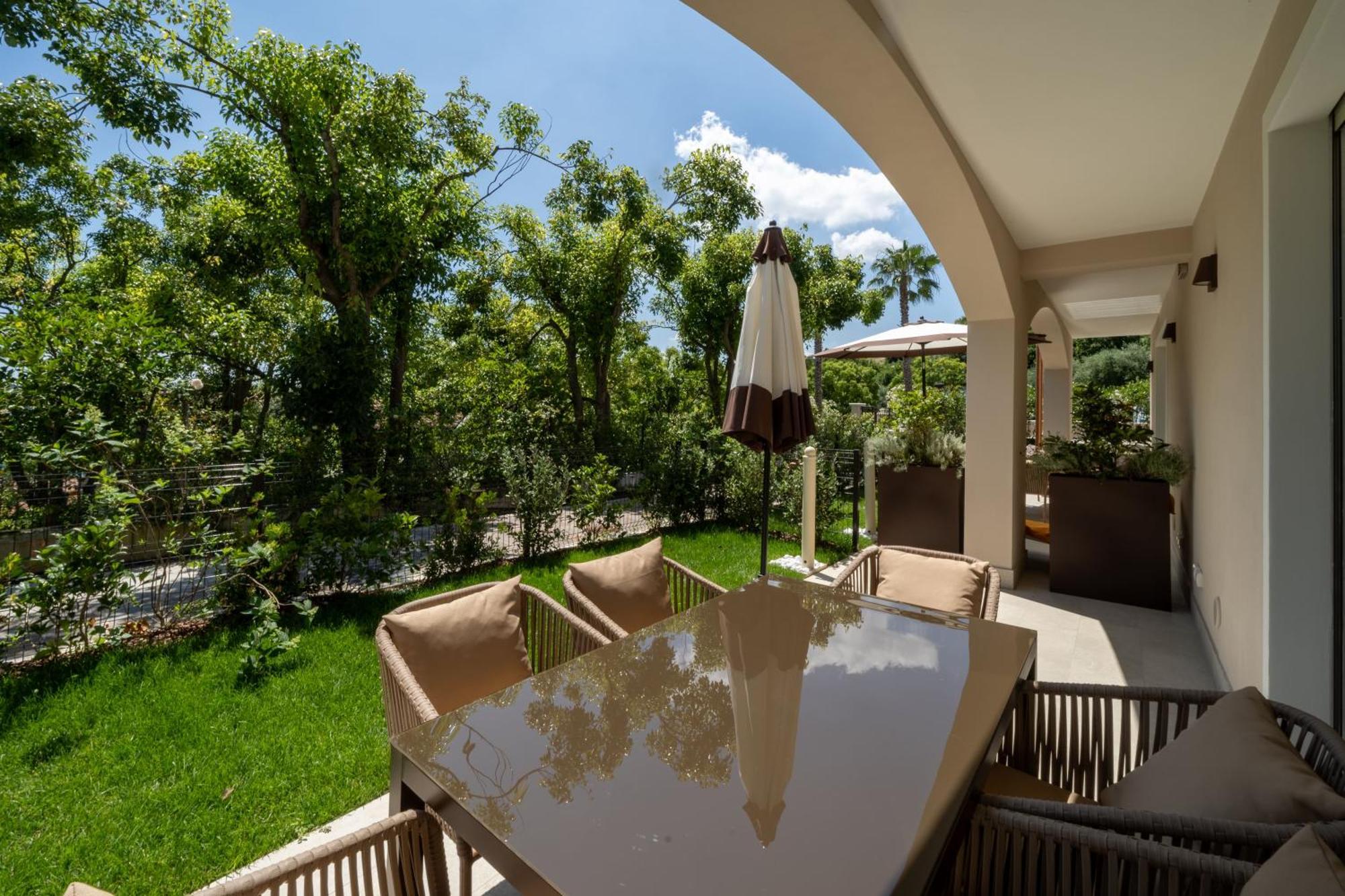 Villa Silvia Apartments Сан Феличе дел Бенако Екстериор снимка