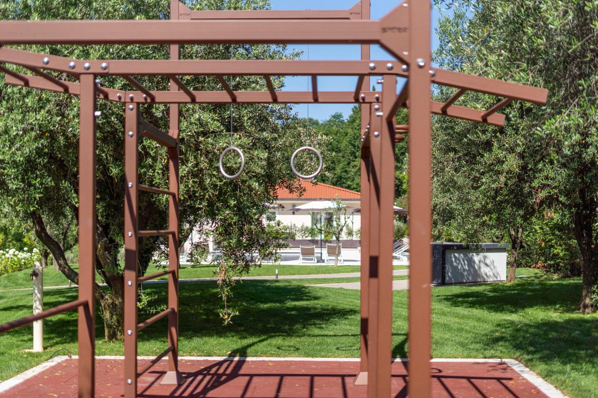 Villa Silvia Apartments Сан Феличе дел Бенако Екстериор снимка