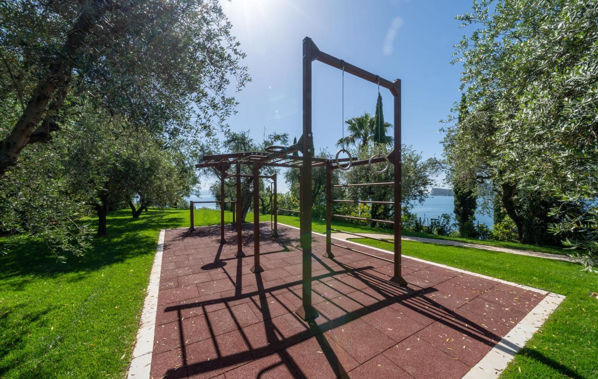 Villa Silvia Apartments Сан Феличе дел Бенако Екстериор снимка